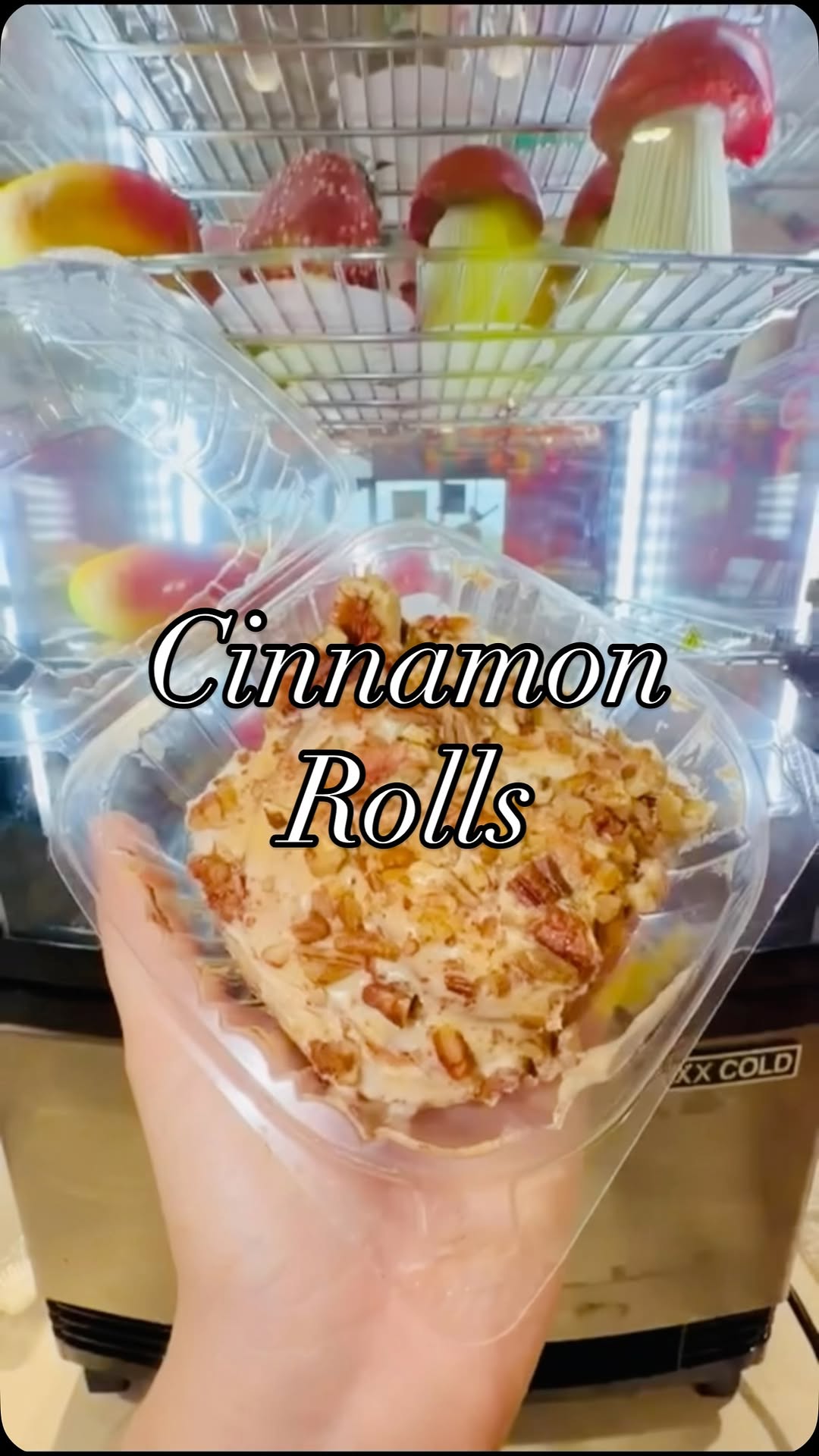 🔥NEW ITEM🔥
Available at 
📍8518 Culebra Rd. San Antonio, Tx. 78251 
Sun-Thurs 11am-10pm
Fri & Sat 11am-11pm 

#fruterialatropicana #sanantoniotx #smallbusiness #cinnamonrolls #reels